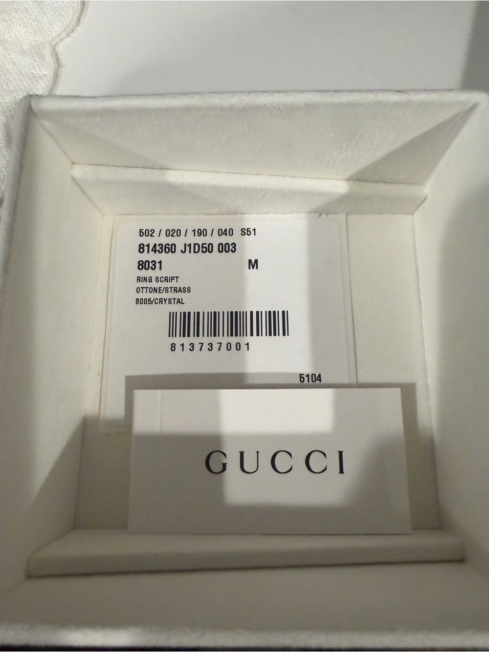 Gucci Gold Script Logo Ring for Women - Picture 3 of 3